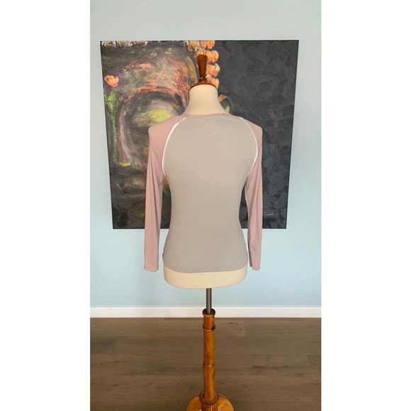 NWT Poof! New York color block Violet and Gray top size M ribbed - Picture 3 of 5